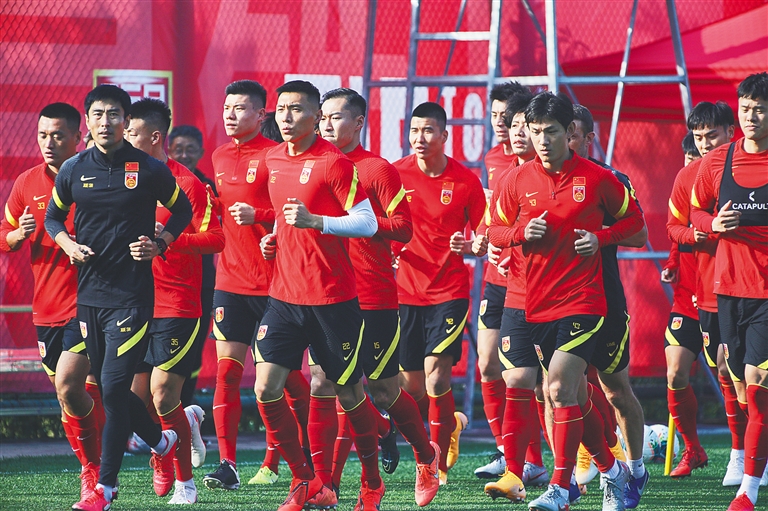 《潜行者2》首个剧情DLC定档2026年 全面升级UE5