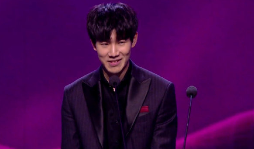 【战报】2021KPL春季赛常规赛第二轮W1D5，南京Hero久竞 1-3 杭州LGD大鹅