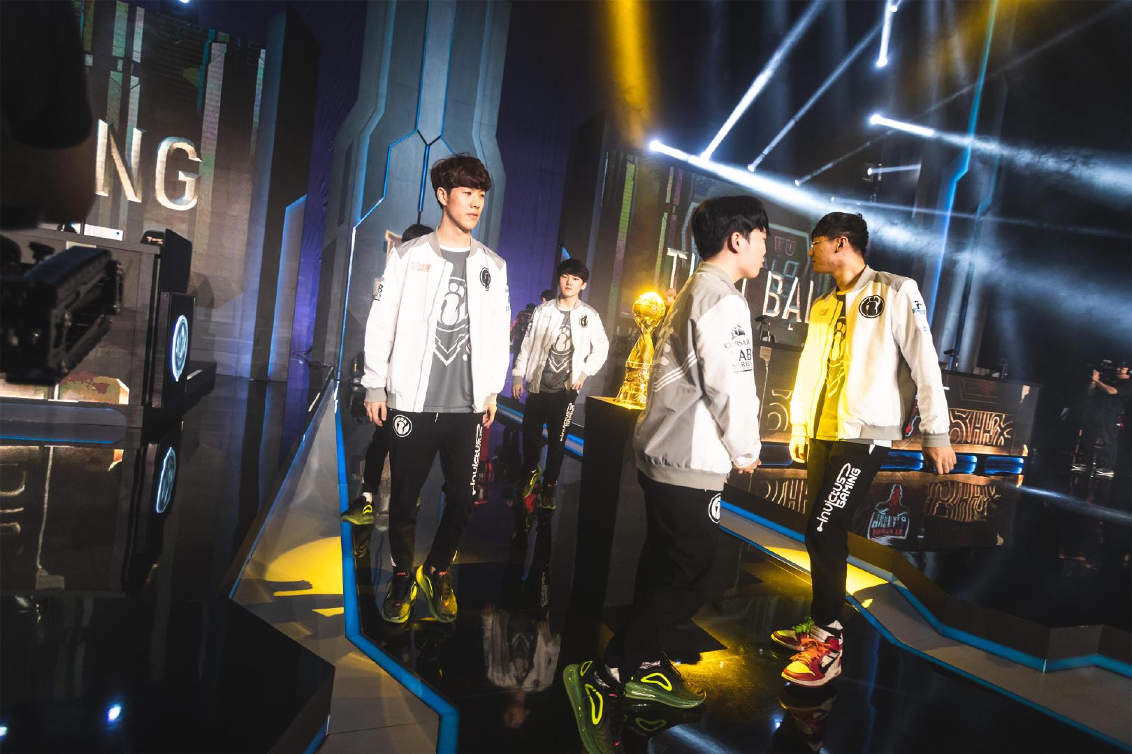 资讯2021APL秋季联赛第三天小组赛AC组